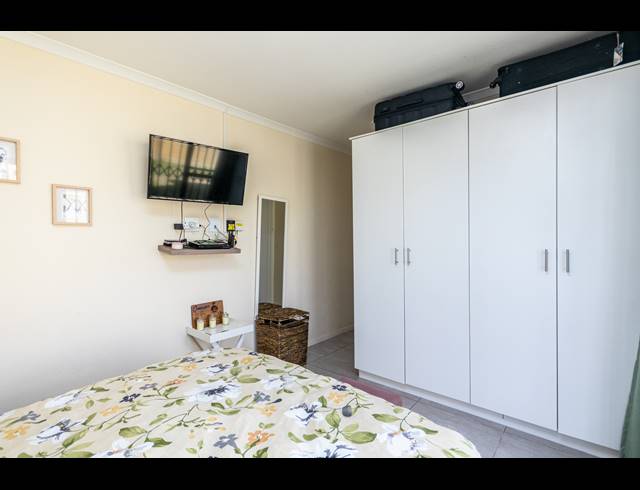 3 BEDROOM FREEHOLD FOR SALE IN PARKLANDS